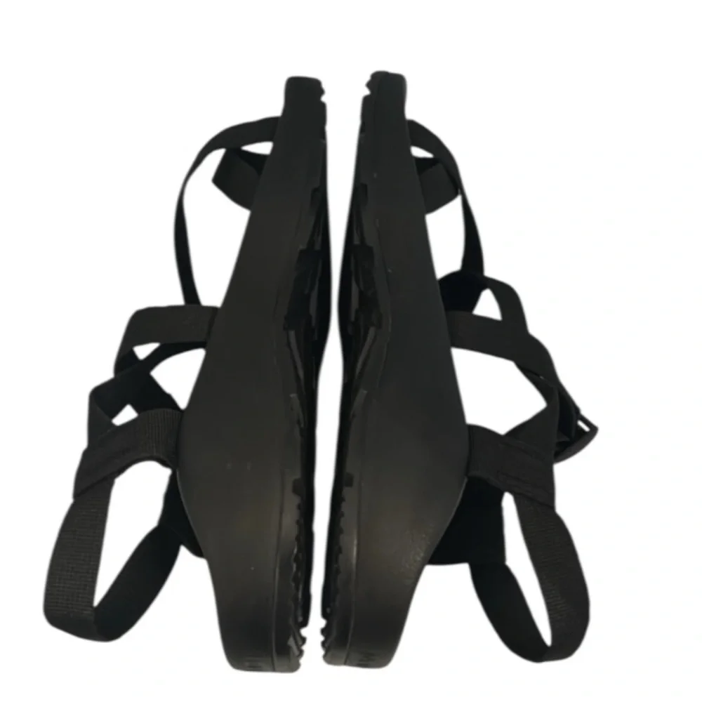 Chaco new authentic